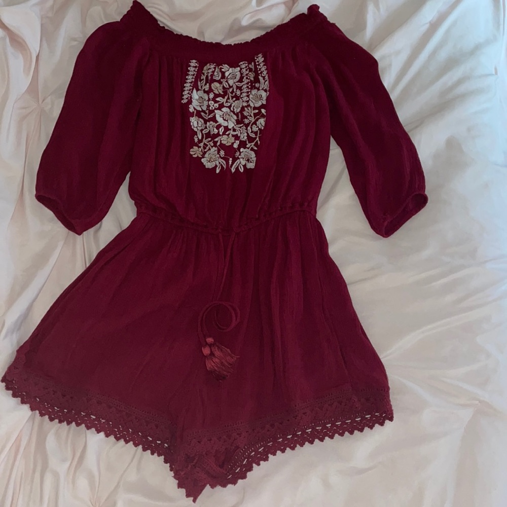 Abercrombie burgundy floral romper!